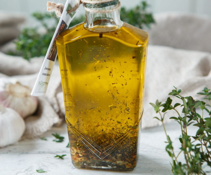 3875 Масло с итальянскими травами Вкусляндия  - Вид №1