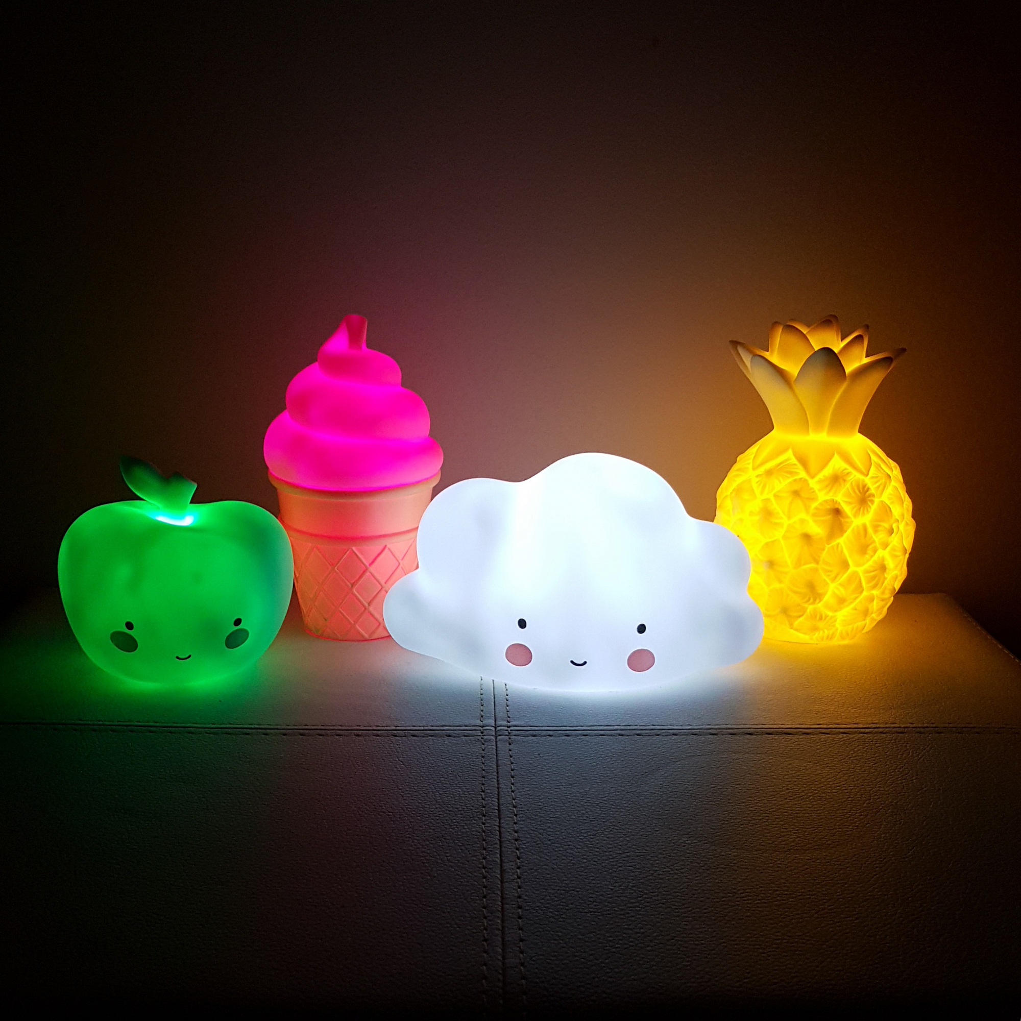 Ночник детский Pink Pineapple LITTLE LOVELY COMPANY  281741 Розовый Santreyd  - Вид №5