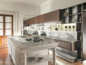 Martini Interiors Кухня на заказ из эвкалипта с островом Essenza