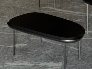 Деревянный низкий журнальный столик