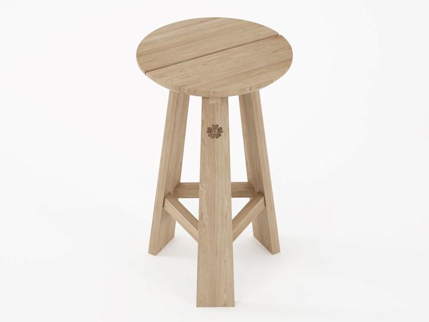 KARPENTER Высокий табурет из массива дерева с подставкой для ног East Ea14-oo, ea14-wo - Вид №1