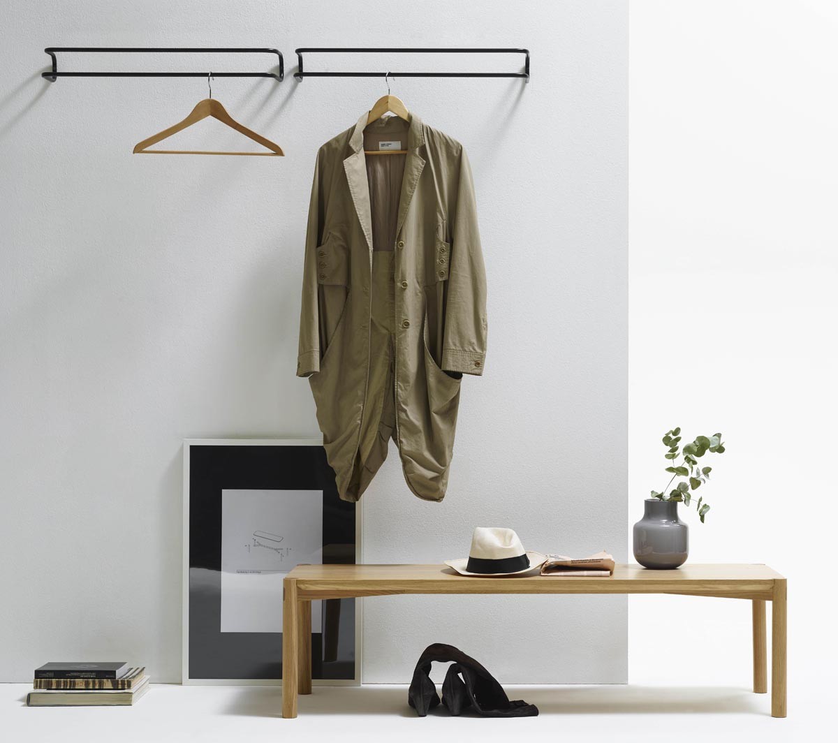 Ex.T TAKE OFF YOUR SHOES AND JACKETS Вешалка для одежды и обуви черная EXTAKE/NE  - Вид №1