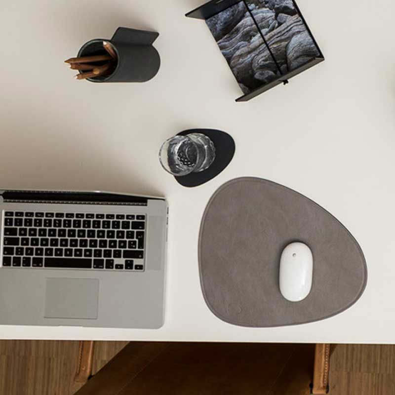 981797 NUPO black подстаканник фигурный 11x13 см, толщина 1,6 мм;LIND DNA  - Вид №1