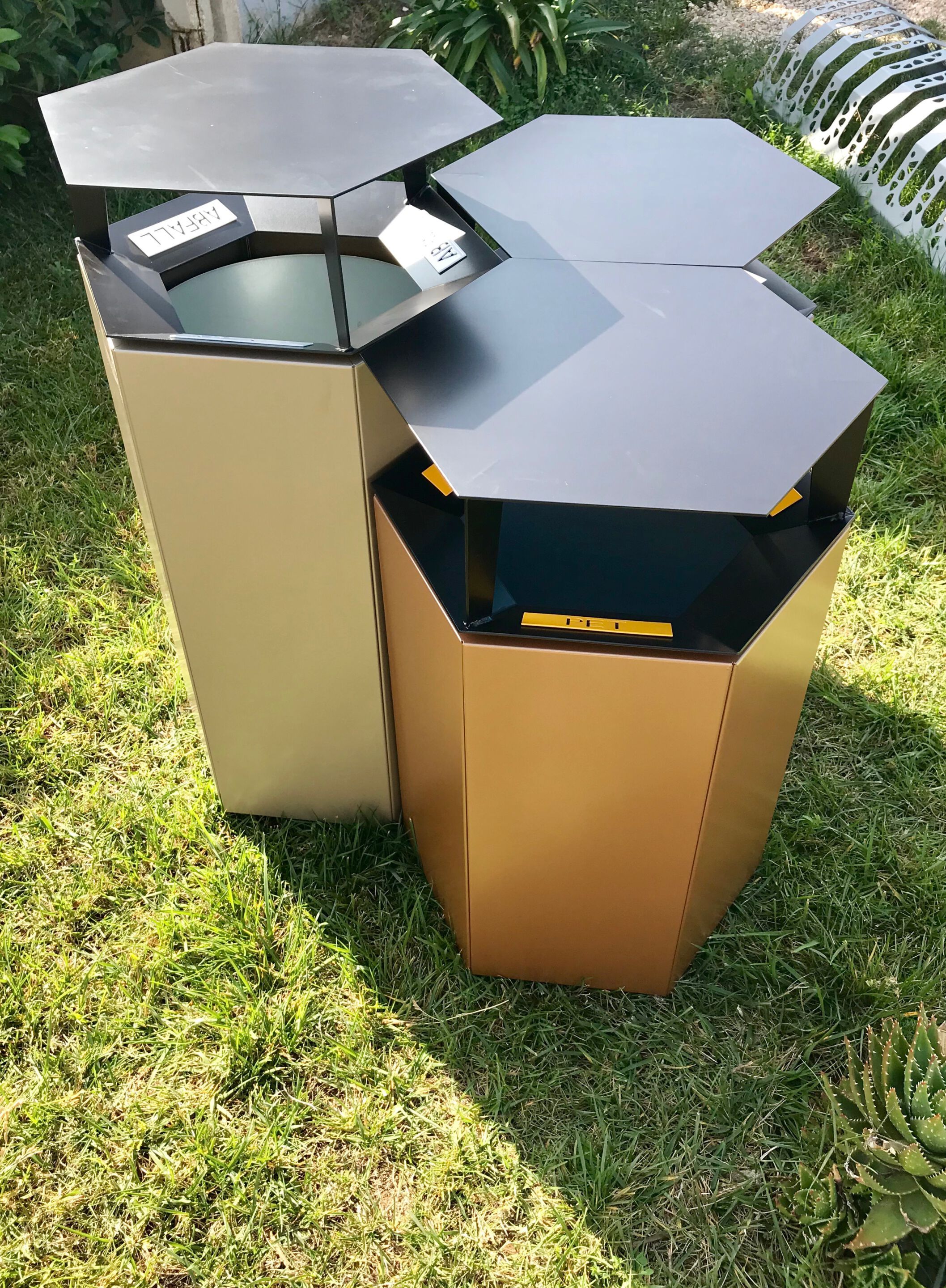 Наружная стальная стойка для мусора для утилизации отходов CITYSì BEEHIVE ARCH-00085912 - Вид №5