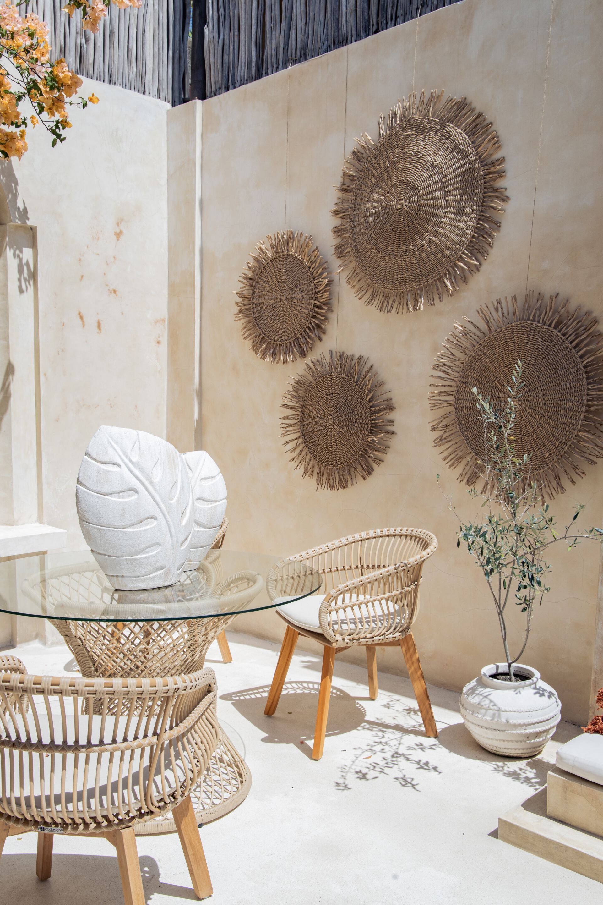 Стеклянный круглый садовый стол cbdesign Swan ARCH-00052434 - Вид №2