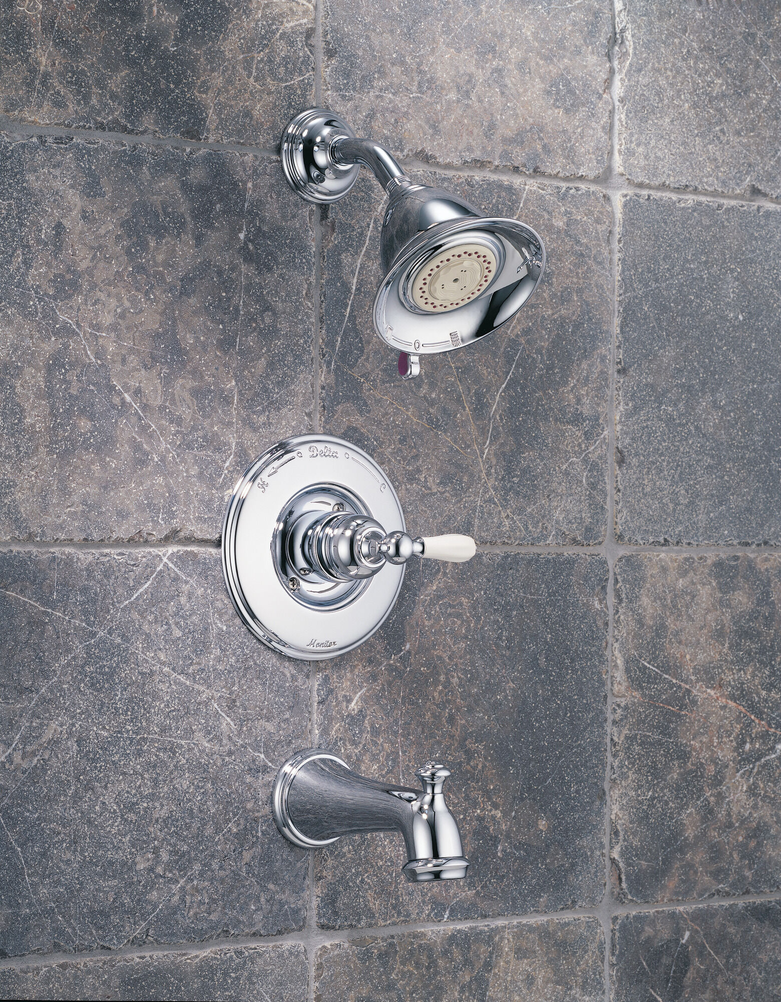 T14455-CBLHP Ванна и облицовка для душа Monitor® серии 14 - Без ручки Delta Faucet Victorian Хром и полированная латунь - Вид №1