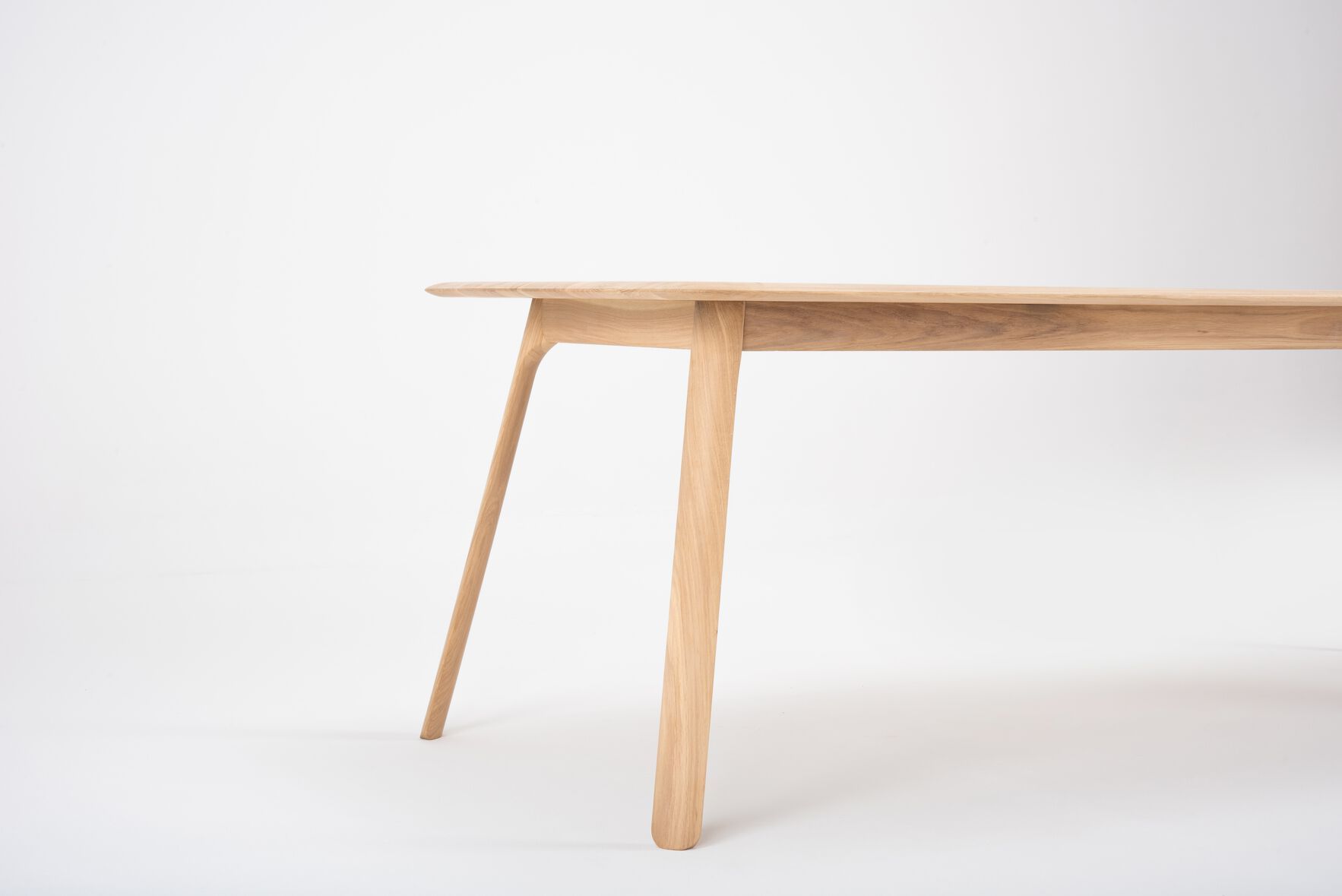 Прямоугольный дубовый стол Gazzda TESKA ARCH-00143149 - Вид №25