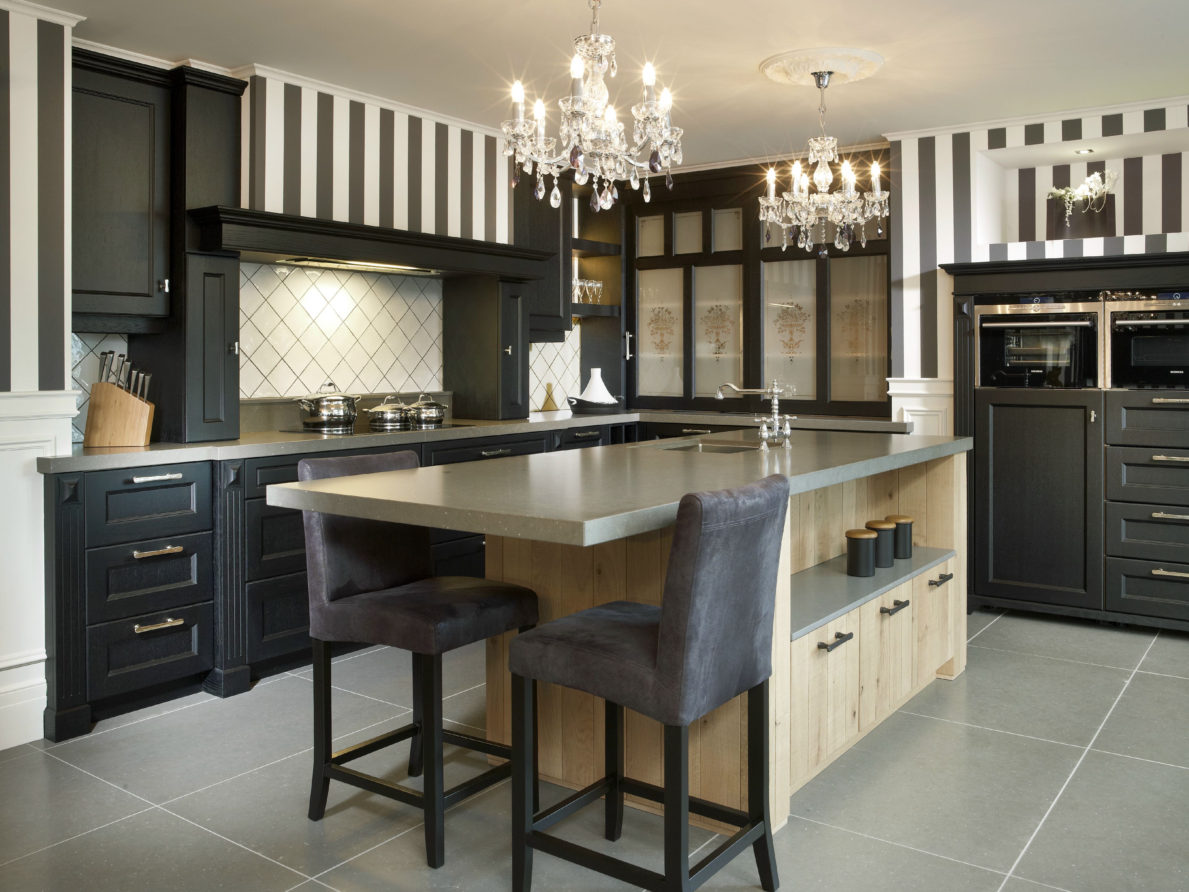 Железная мебельная ручка Dauby Pure® ARCH-00058337 - Вид №1