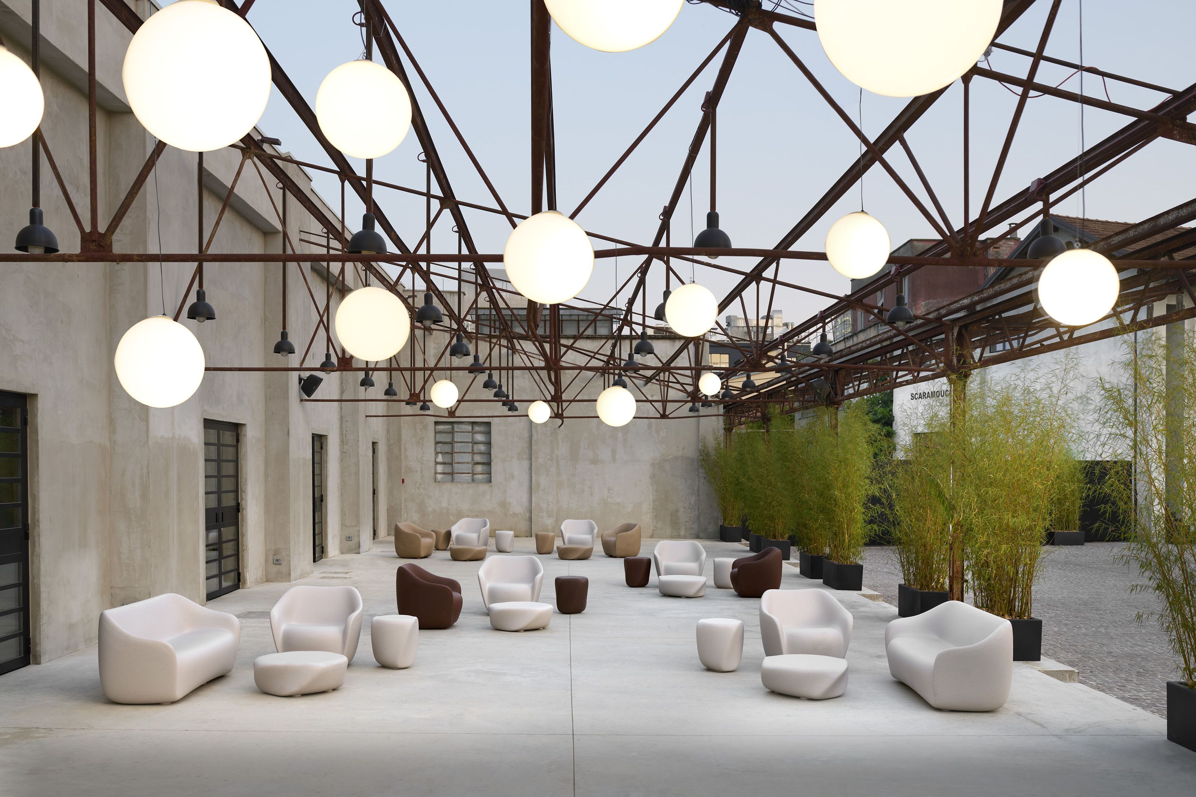 Журнальный столик из полиэтилена SLIDE Reborn ARCH-00133381 - Вид №5