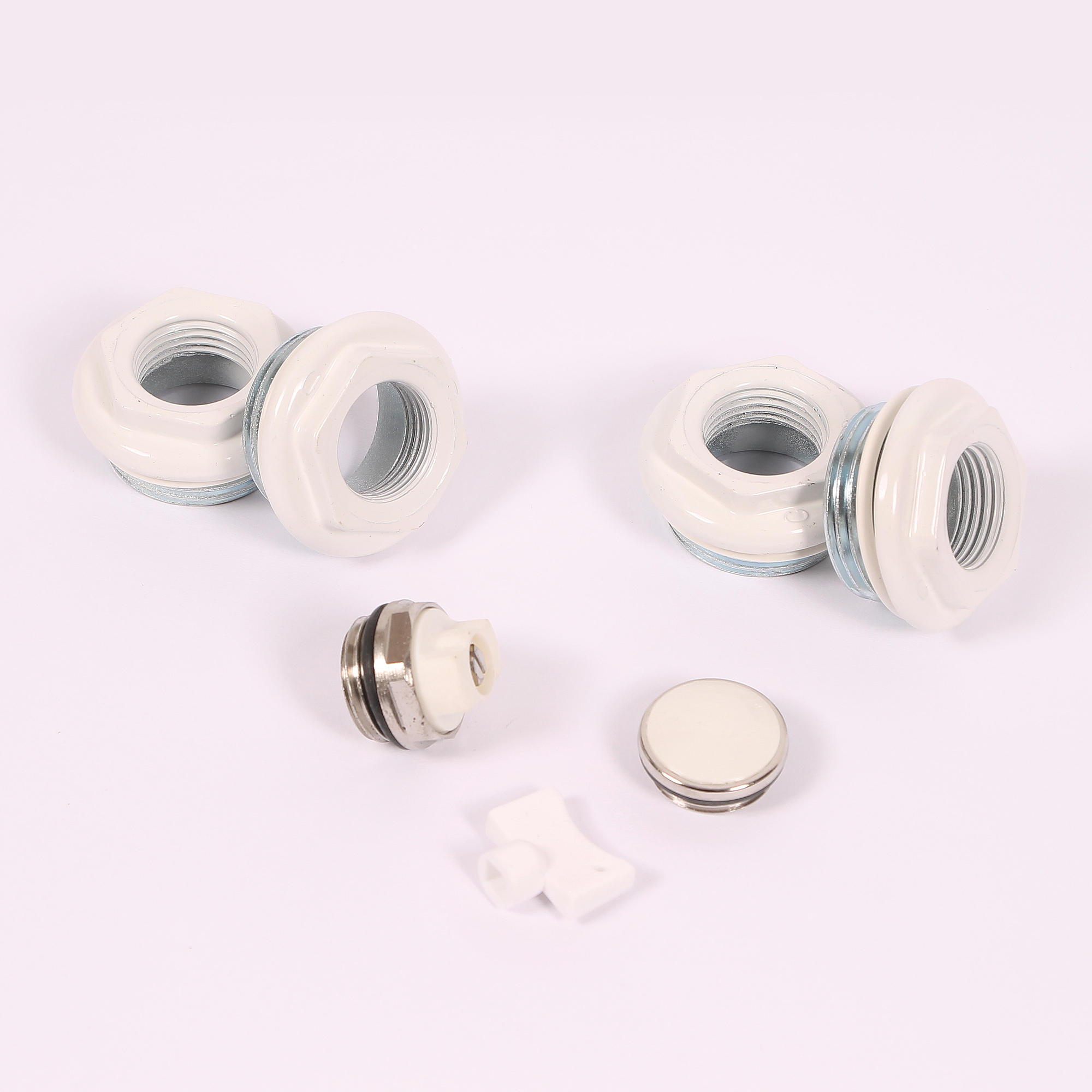 Комплект для подключения радиатора с силиконовой прокладкой TORIDO 1"х1/2" RAL9010 TK12S1 - Вид №3