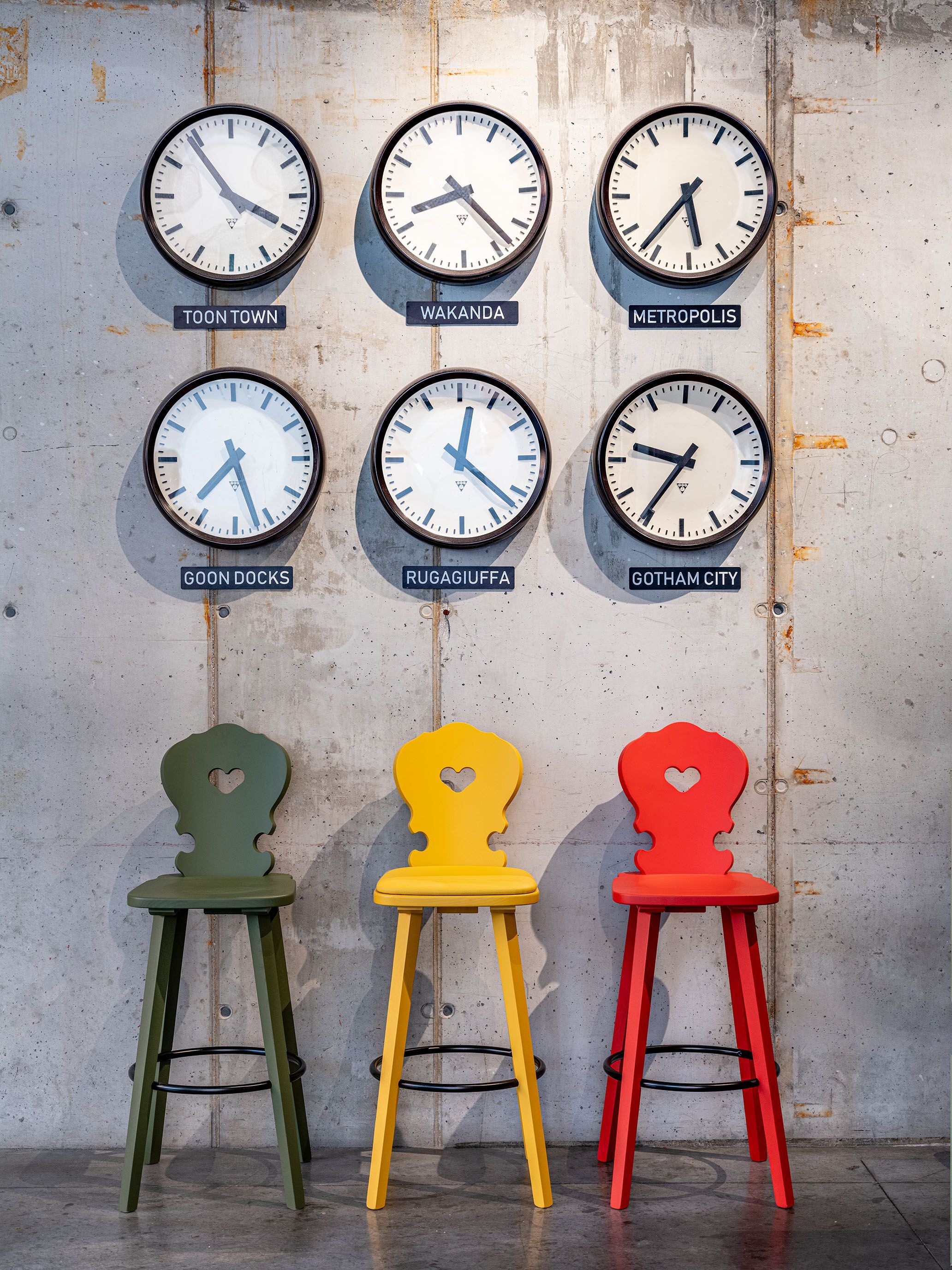 Высокий стул из ели с мягким сиденьем SIPA Вена ARCH-00130176 - Вид №1