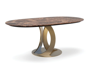 Овальный мраморный стол