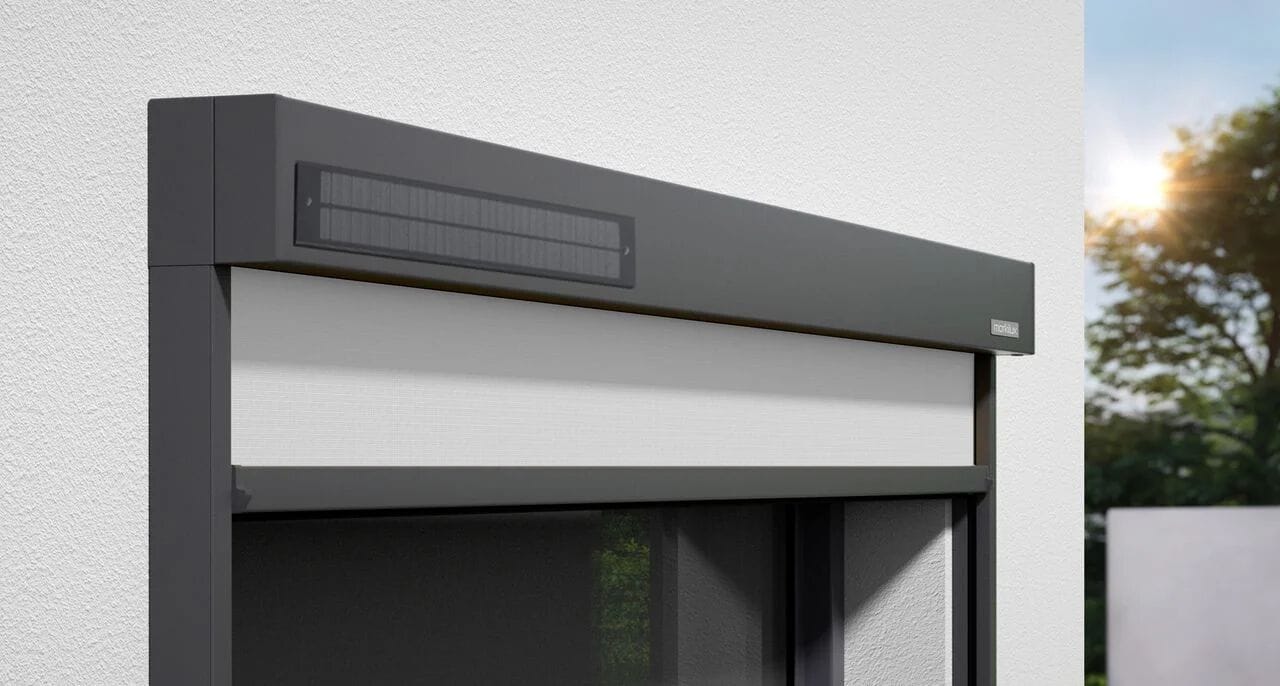 Навес с откидной крышкой с боковыми направляющими markilux MARKILUX 620/625 ARCH-00120868 - Вид №2