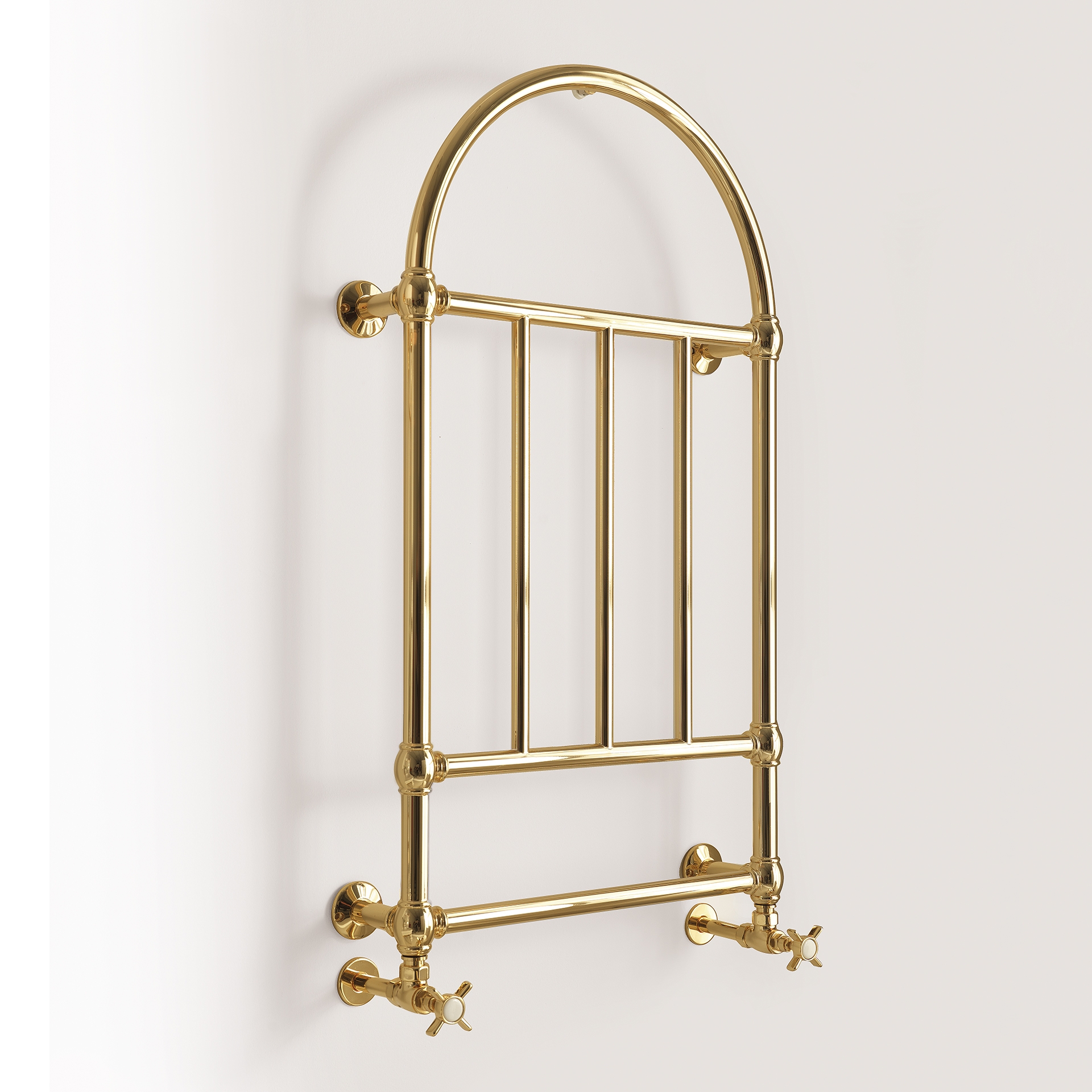 1202 3SC Настенный полотенцесушитель DOME из латуни, версия с горячей водой. диаметр трубы 30мм. Включены клапаны. Classico Treesseci 3SC