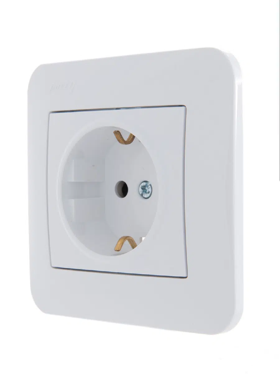 KARINA Розетка с защитой от детей сз белый LEZARD 707-0288-124В