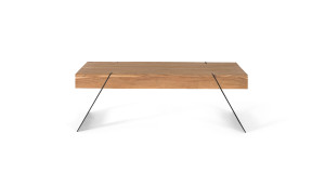 Низкий прямоугольный журнальный столик из акации