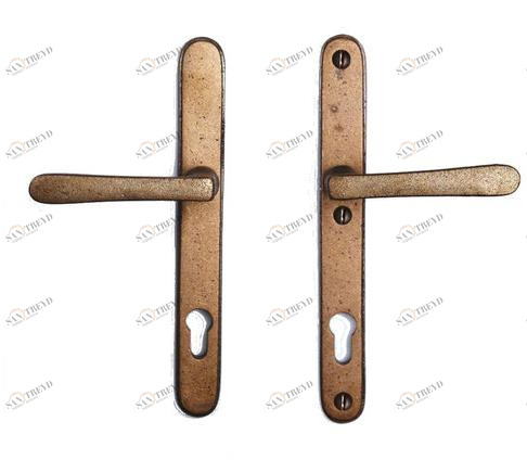 Dauby Бронзовая ручка на пластине с накладкой Pure® 13389