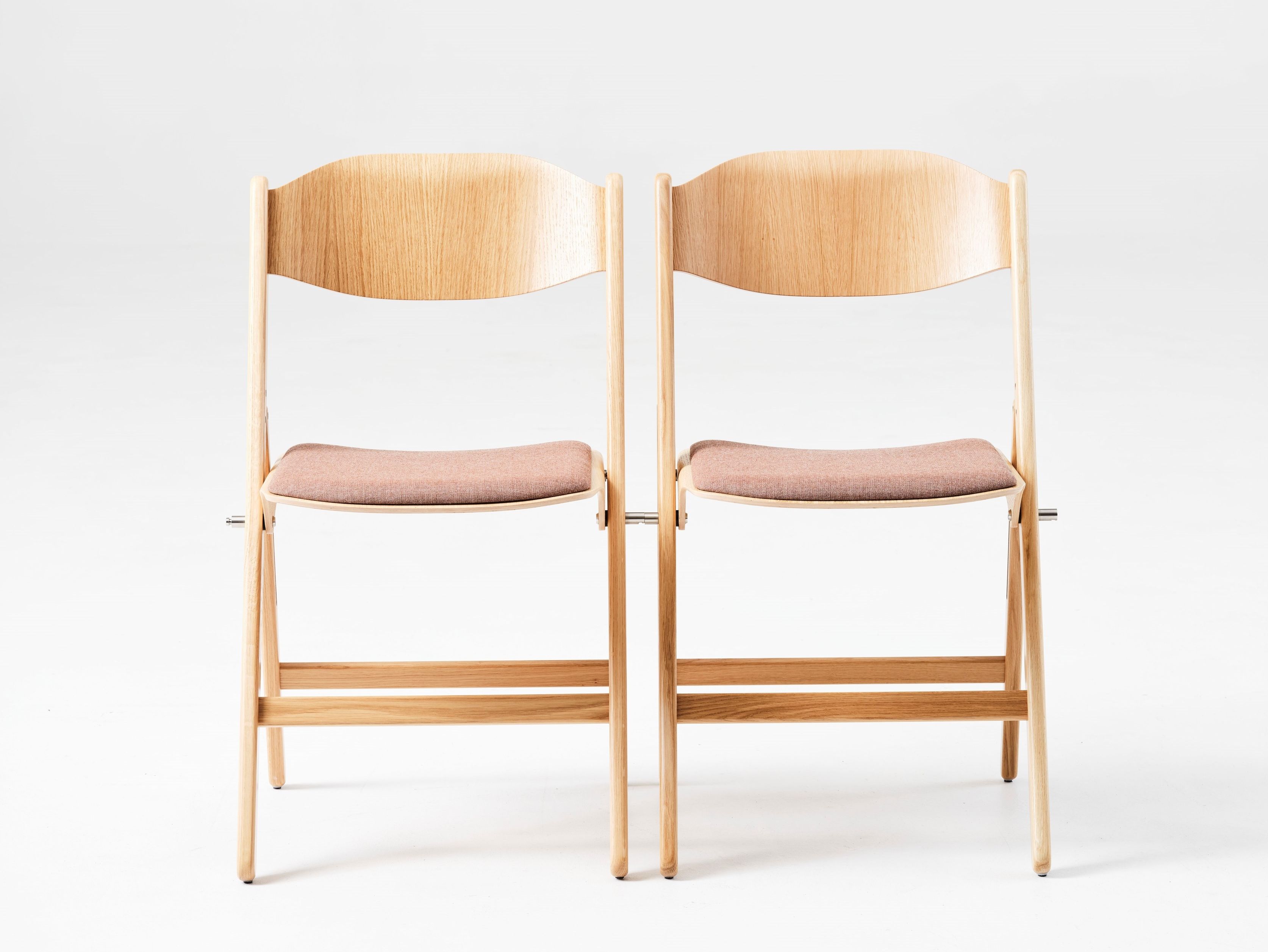 Деревянный складной стул с мягким сиденьем Karl Andersson COLO ARCH-00109630 - Вид №3