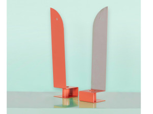 Металлический подсвечник