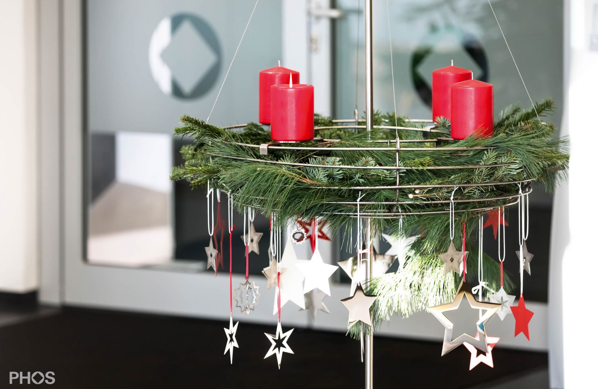 AKS1-BPO Подставка для венка Адвента с корзиной, основание: оранжевое. PHOS  - Вид №3