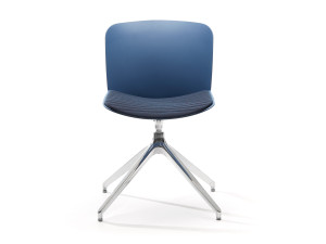 Вращающееся кресло из полипропилена с мягким сиденьем