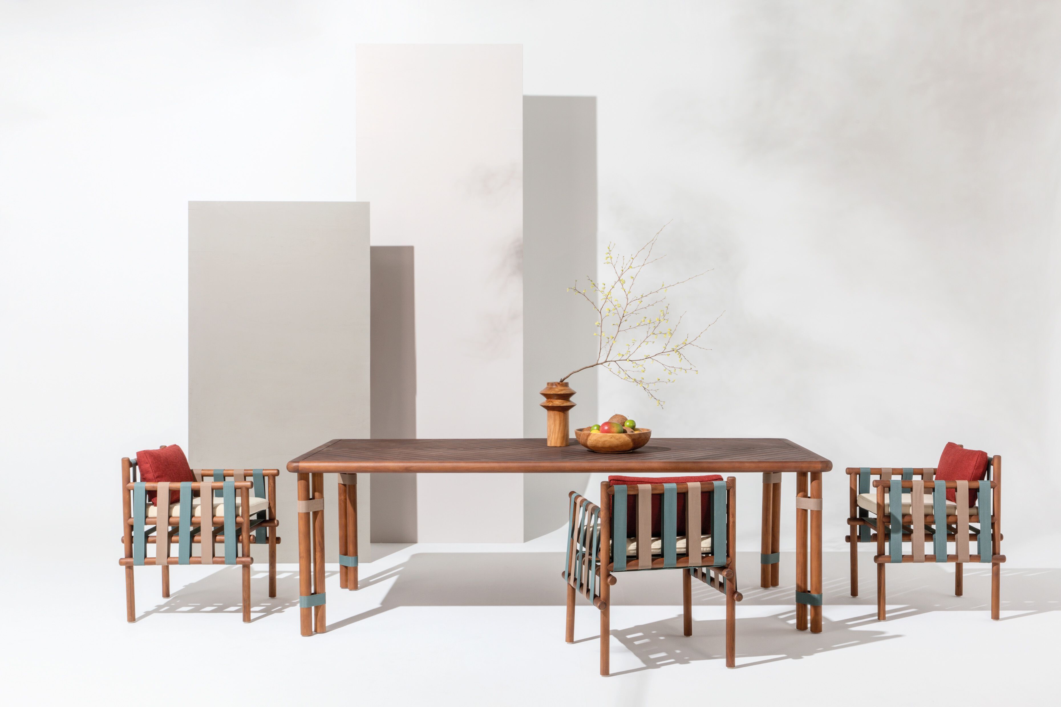 Прямоугольный садовый стол из тикового дерева Il Giardino di Legno Lignes ARCH-00070377