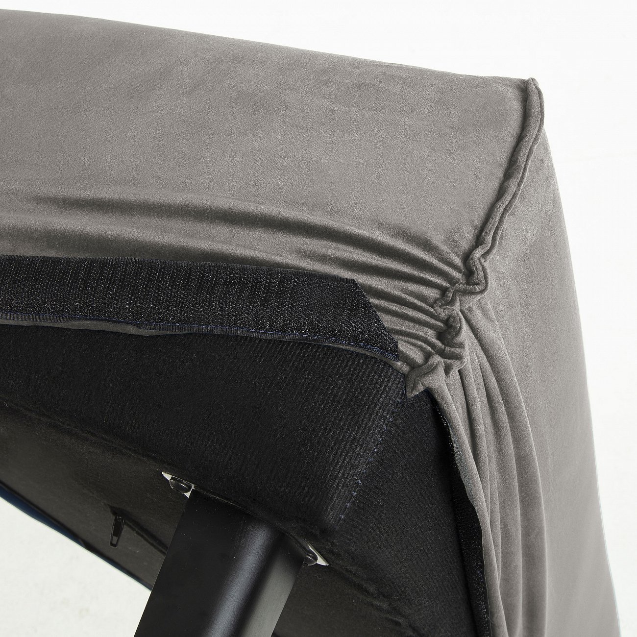 Чехол на банкетку бархатный 42х111 см серый Lydia от La Forma LA FORMA LYDIA 00-3882120 Серый  - Вид №3