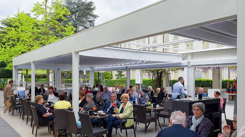 L'Officina by Adami Отдельностоящая пергола со сдвижной крышкой sun-id-1386551 - Вид №9