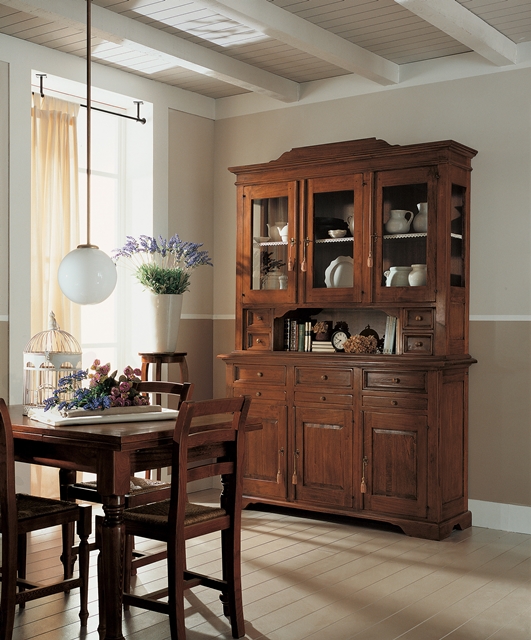 2016 Tifernoit Комод 3-дверный с полкой Soggiorno 