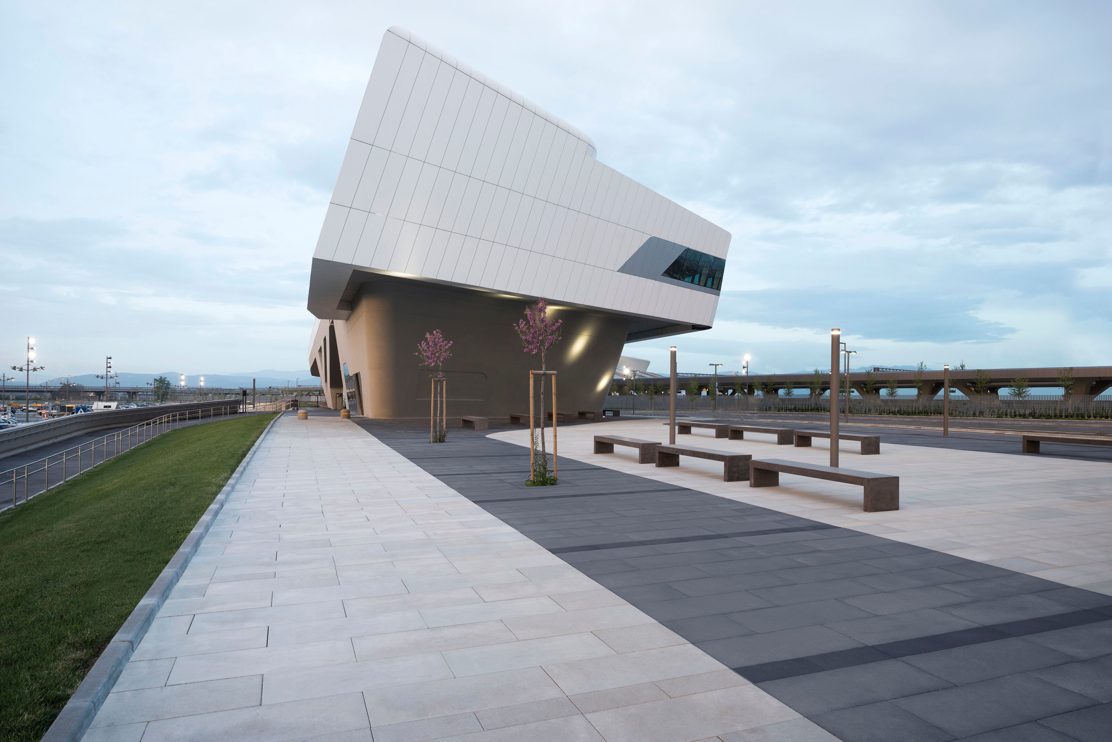 Бетонная скамья без спинки FAVARO1 Via Veneto ARCH-00004420 - Вид №1