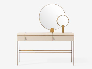 Деревянный туалетный столик