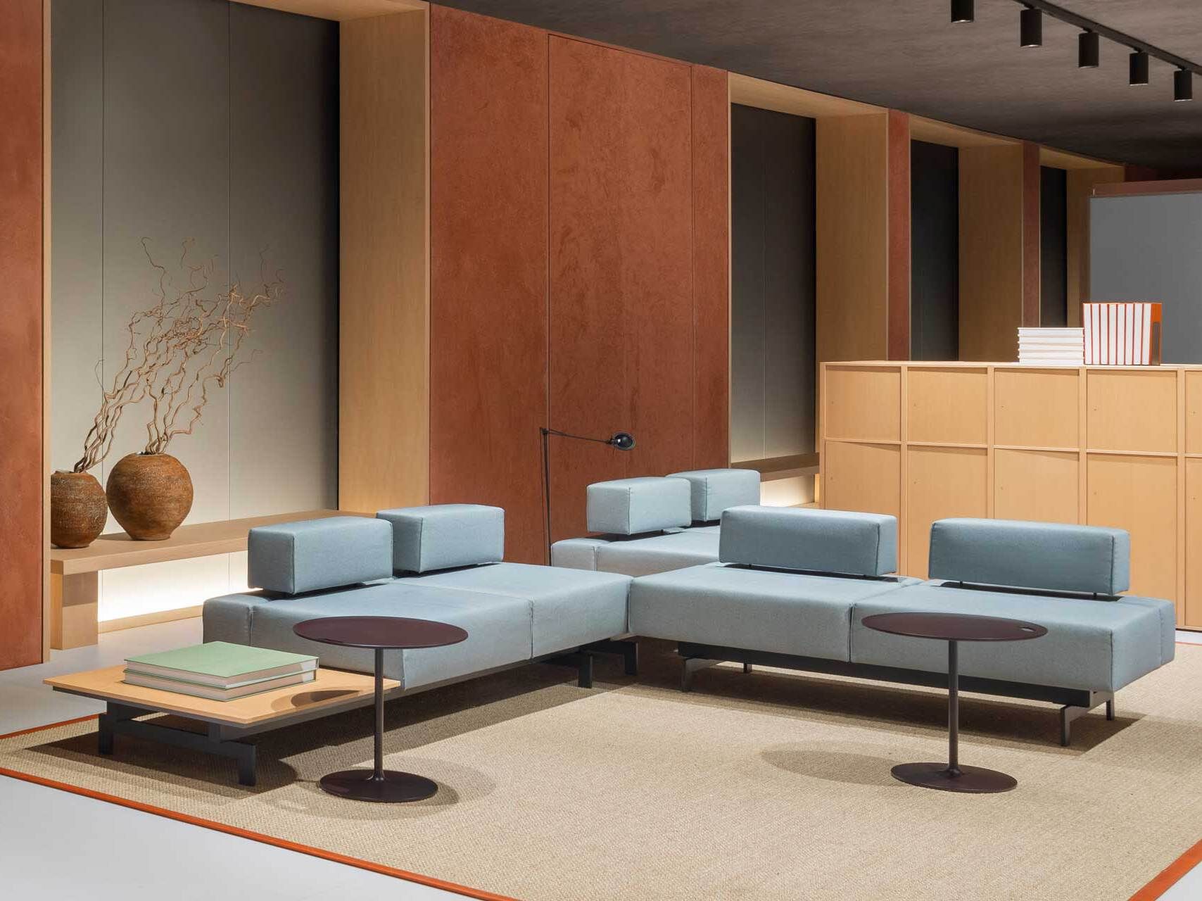 Тканевый диван с журнальной стойкой Citterio мост ARCH-00105802