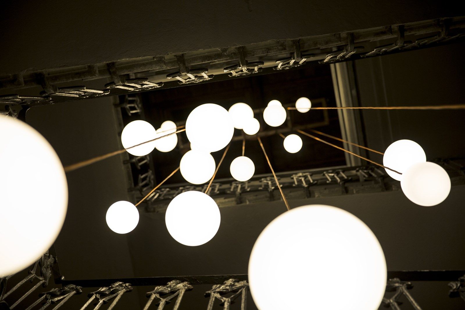 Подвесной светильник из полиэтилена Martinelli Luce CIULIFRULI ARCH-00087790 - Вид №7