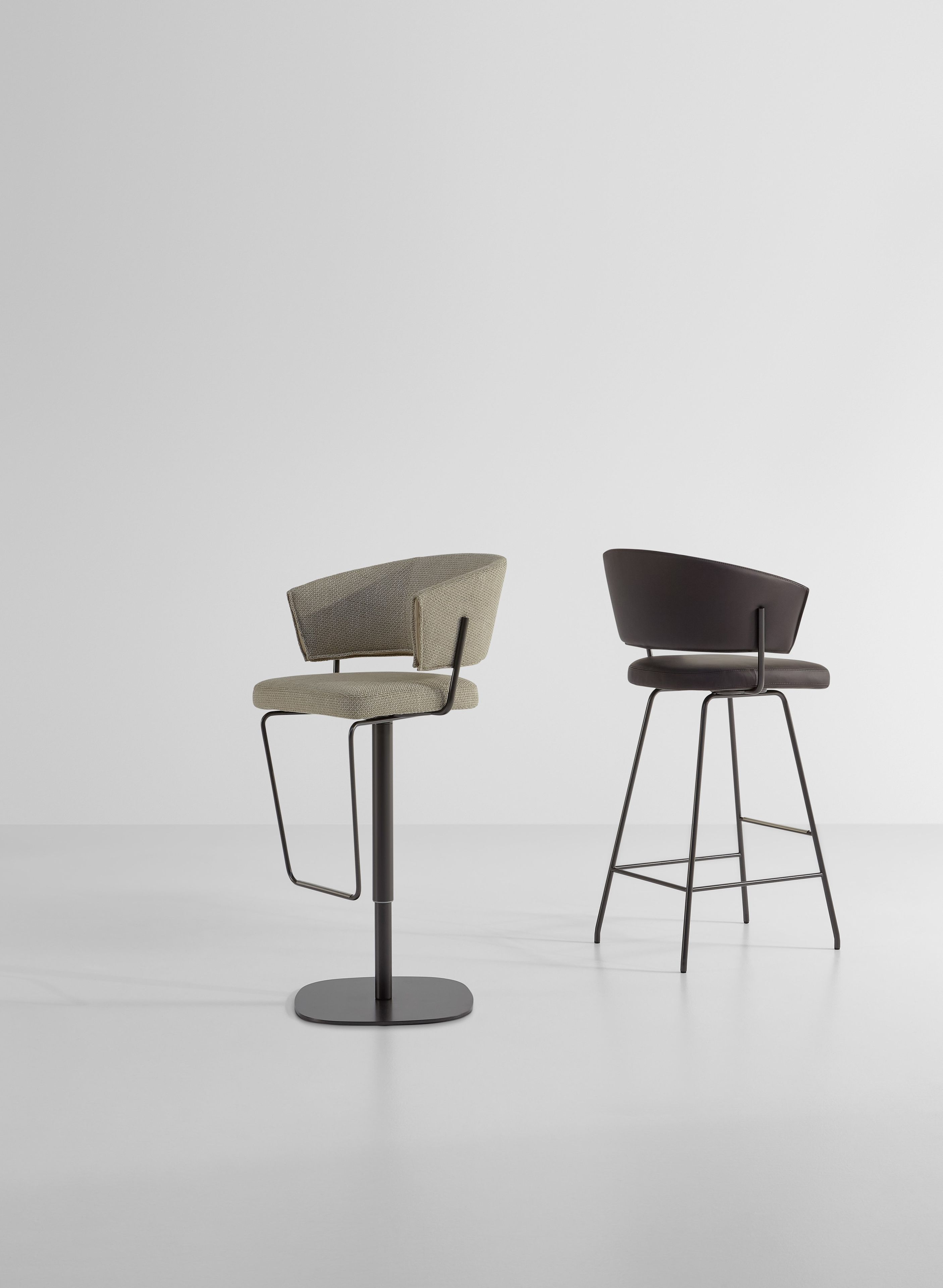 Высокий поворотный стул с подлокотниками BONALDO Bahia ARCH-00123732 - Вид №1