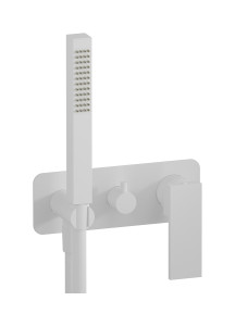 Внешние части встроенного в стену смесителя на 3 потребителя в комплекте с душевым гарнитуром. WE ARE IB ru314bo Matt White Rubacuori