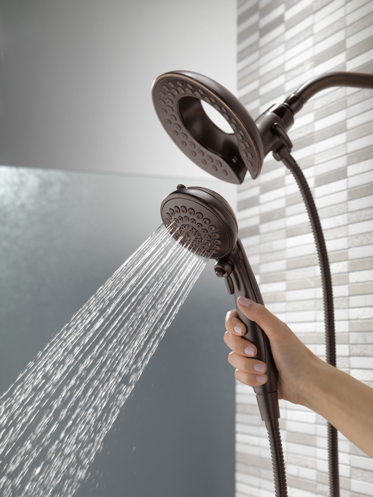 58569-RB25-PK In2ition HSSH 2,5 галлона в минуту с 5 настройками Delta Faucet Universal Showering Венецианская бронза  - Вид №4