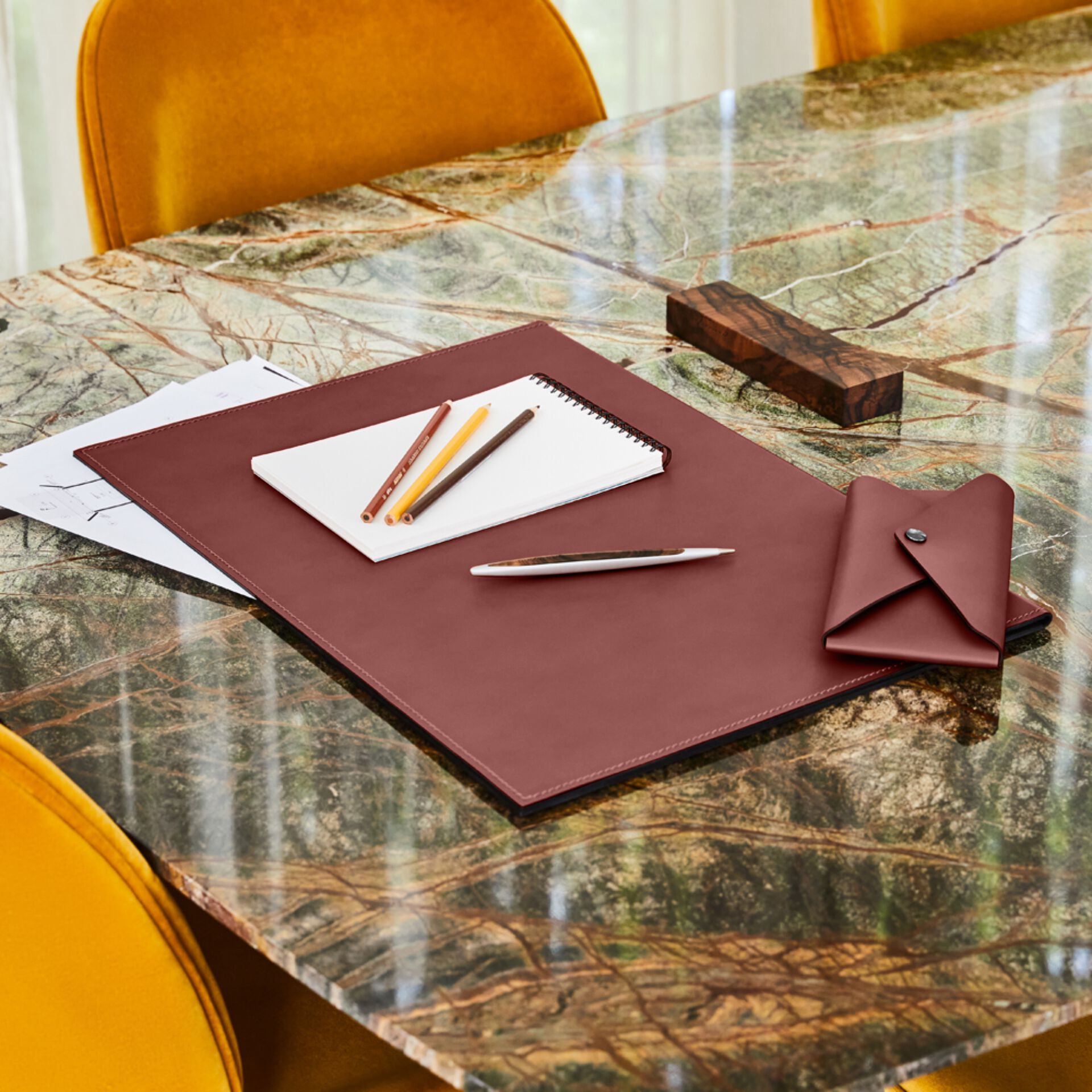 Подпушка из регенерированной кожи EGLOOH GEMINI ARCH-00153259 - Вид №2