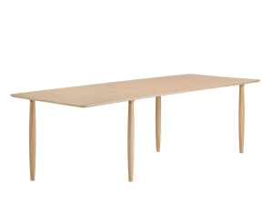 Прямоугольный обеденный стол из дуба