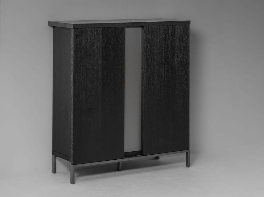 Шкаф из дуба с распашными дверцами Van Rossum Примечание Bene ARCH-00091183