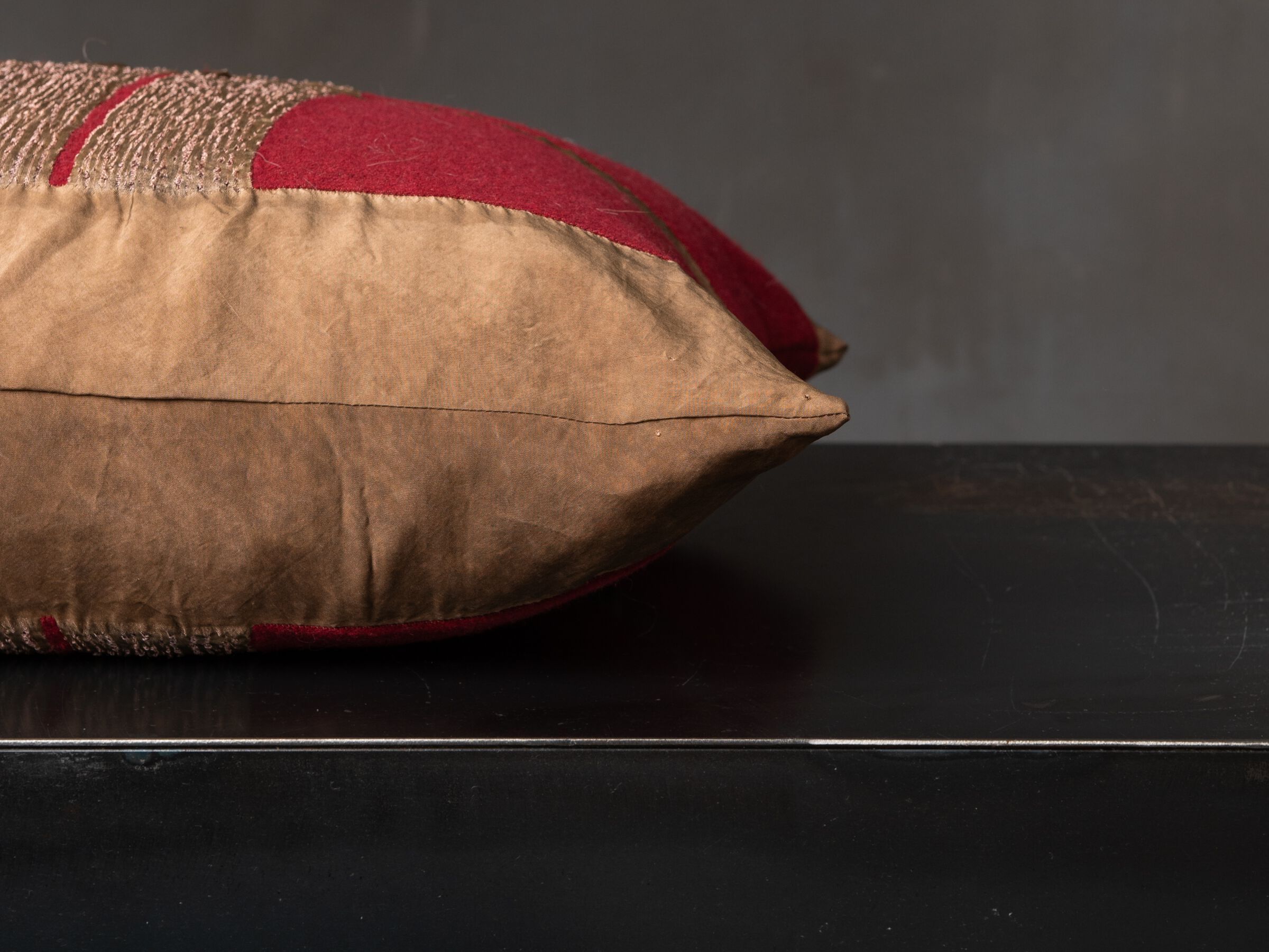 Прямоугольная подушка из вискозы и хлопка The House of Lyria BERING ARCH-00153374 - Вид №2