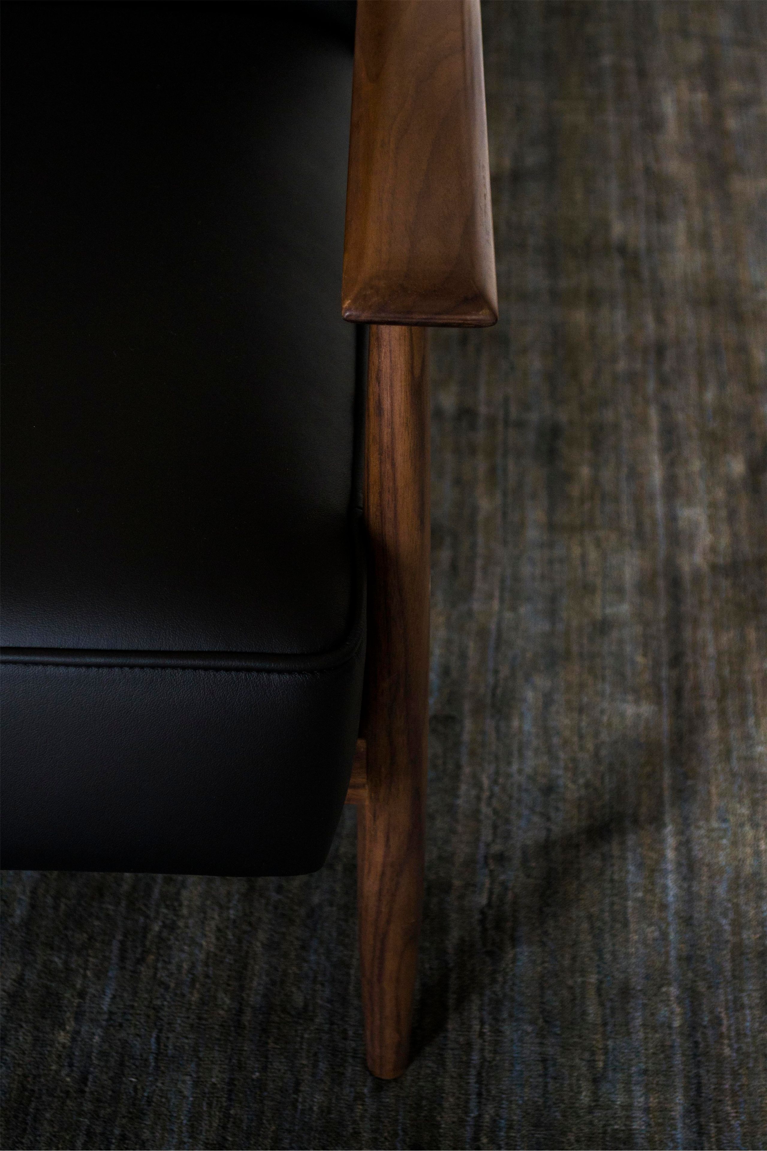 Кожаное кресло с подлокотниками mg12 ARCH-00032582 - Вид №3