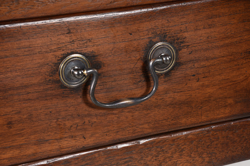 0045-50 Сервер с двумя коническими ножками ijlbrown  - Вид №2