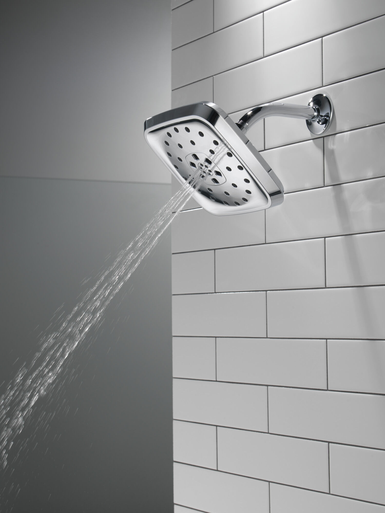 52460 H2Okinetic® 4-х позиционная душевая лейка с UltraSoak ™ Delta Faucet Universal Showering Хром  - Вид №3