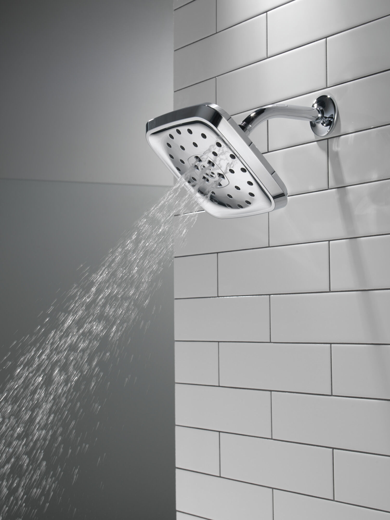 52460 H2Okinetic® 4-х позиционная душевая лейка с UltraSoak ™ Delta Faucet Universal Showering Хром  - Вид №2