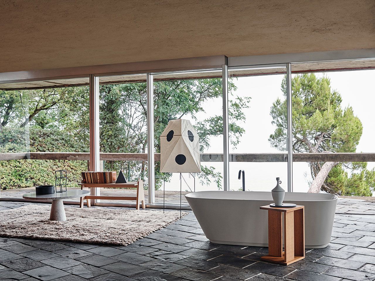 Овальная ванна в центре комнаты в Cristalplant® Agape Neb ARCH-00109265 - Вид №1