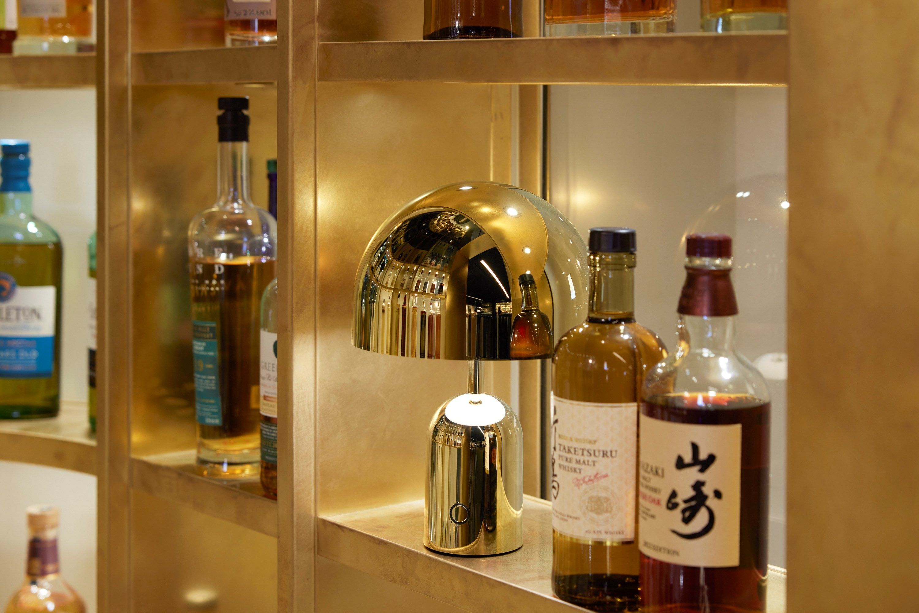 Светодиодная настольная лампа с батарейным питанием Tom Dixon Bell ARCH-00052858 - Вид №45