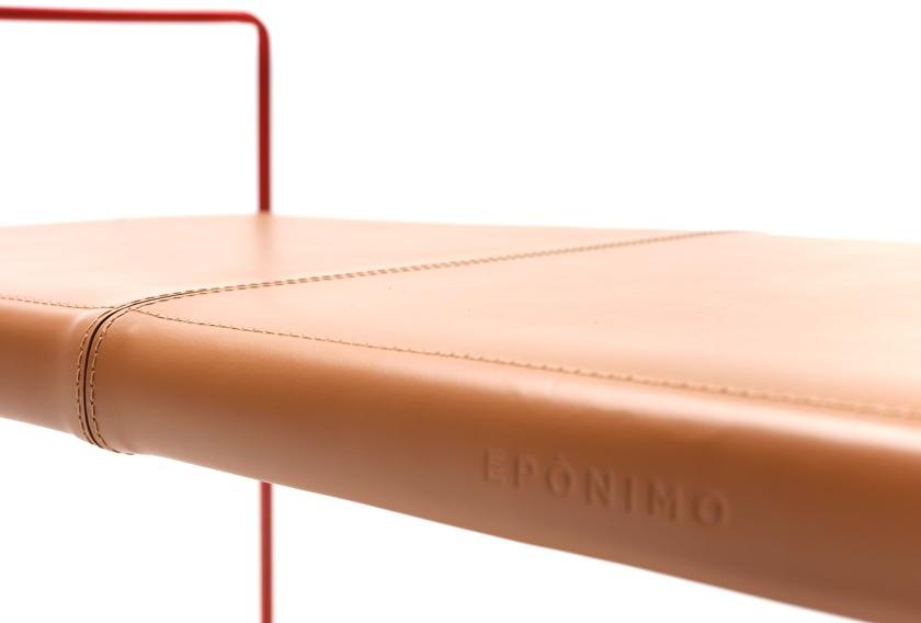 EPÒNIMO Скамейка из окрашенной стали и кожи New outline Ol003  - Вид №5