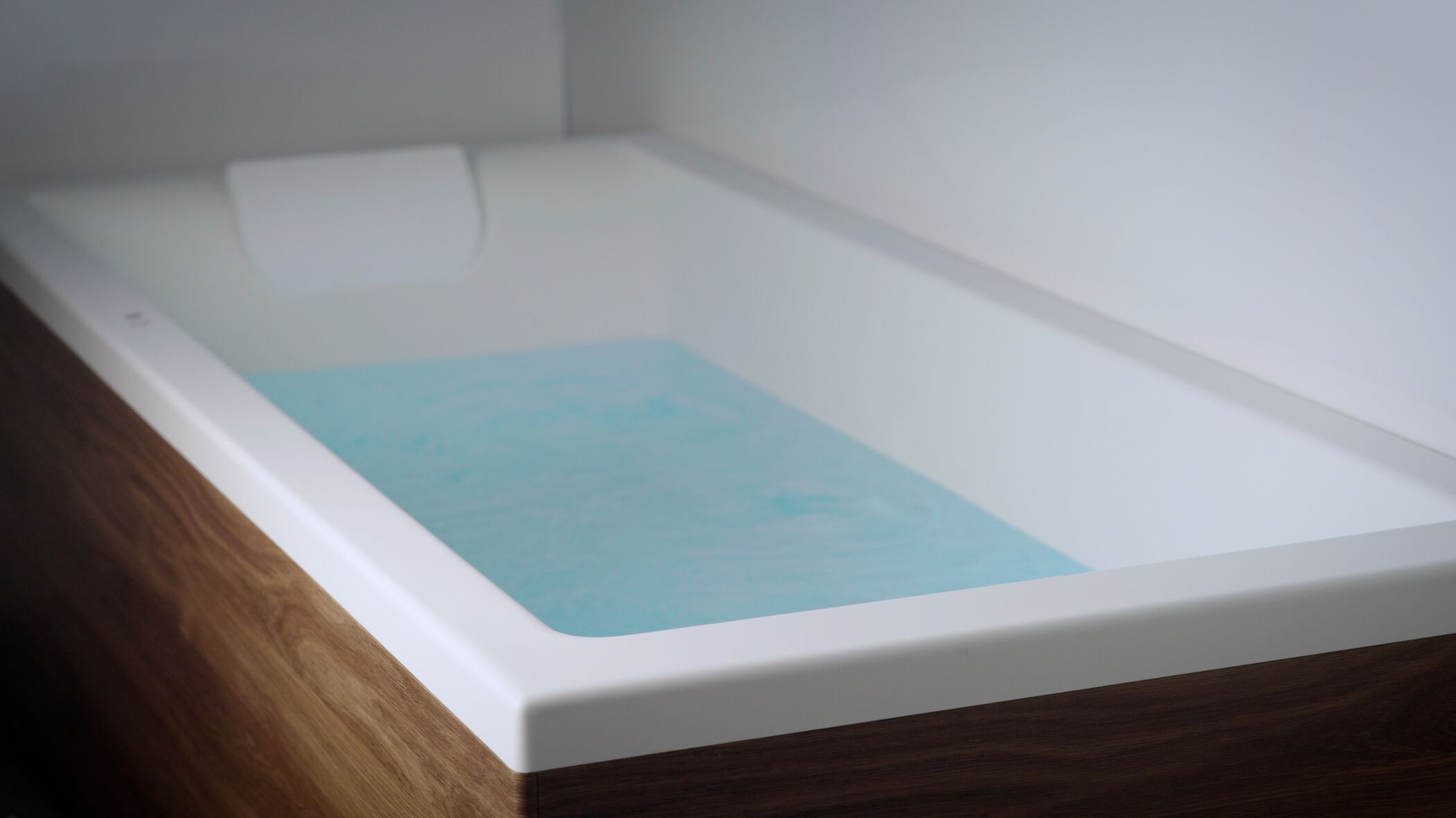 Прямоугольная ванна с гидромассажем на 2 места Jacuzzi® J-Quiet™ ARCH-00066562 - Вид №4