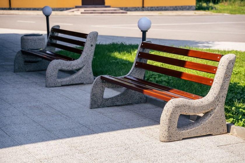 ENCHO ENCHEV - ETE Скамейка из бетона и дерева со спинкой  2  - Вид №2