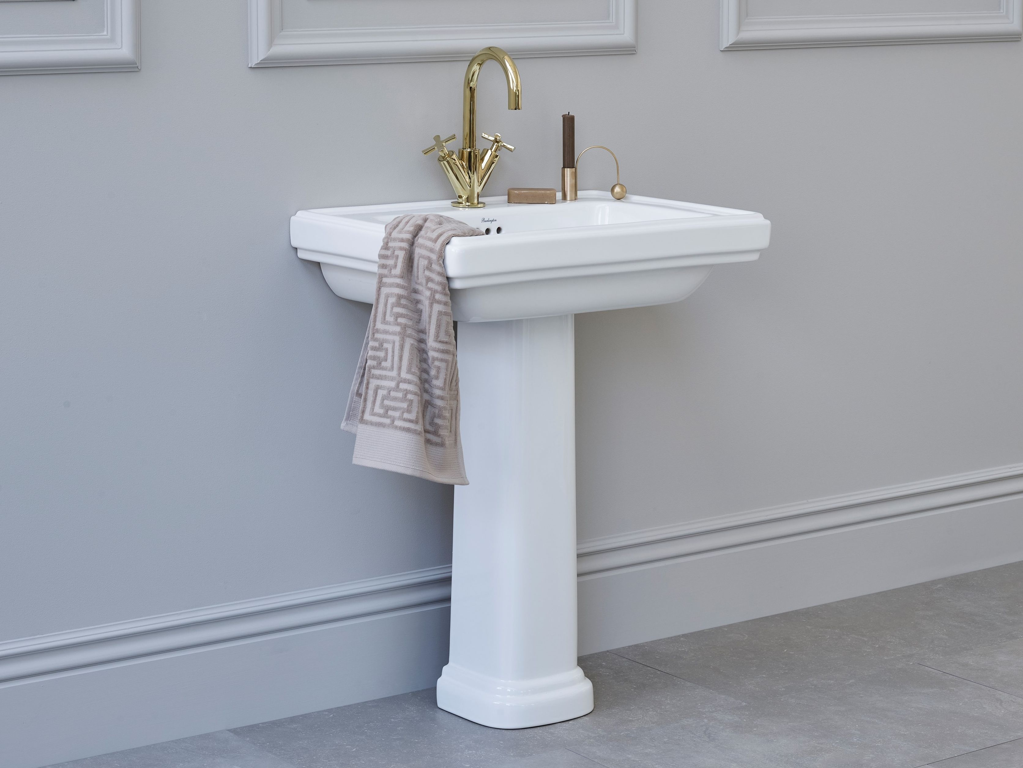 Одинарный умывальник из витражного стекла на колонне Burlington RIVIERA ARCH-00050278 - Вид №4